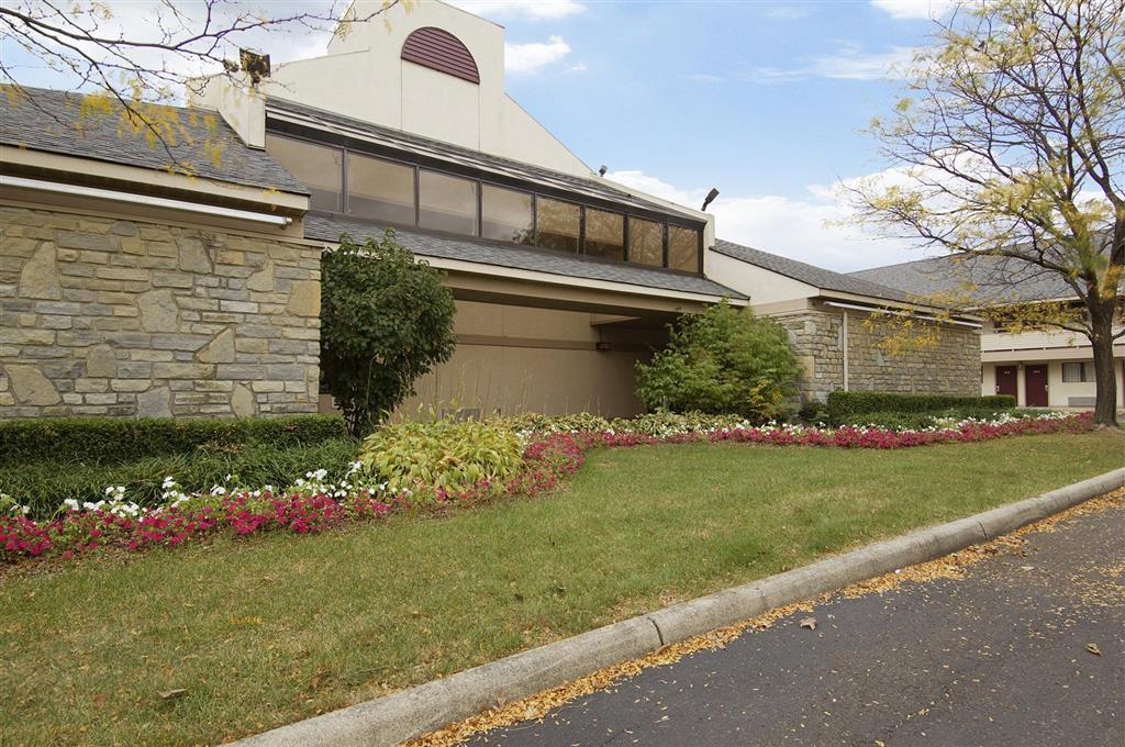 Rodeway Inn Columbus Exteriör bild